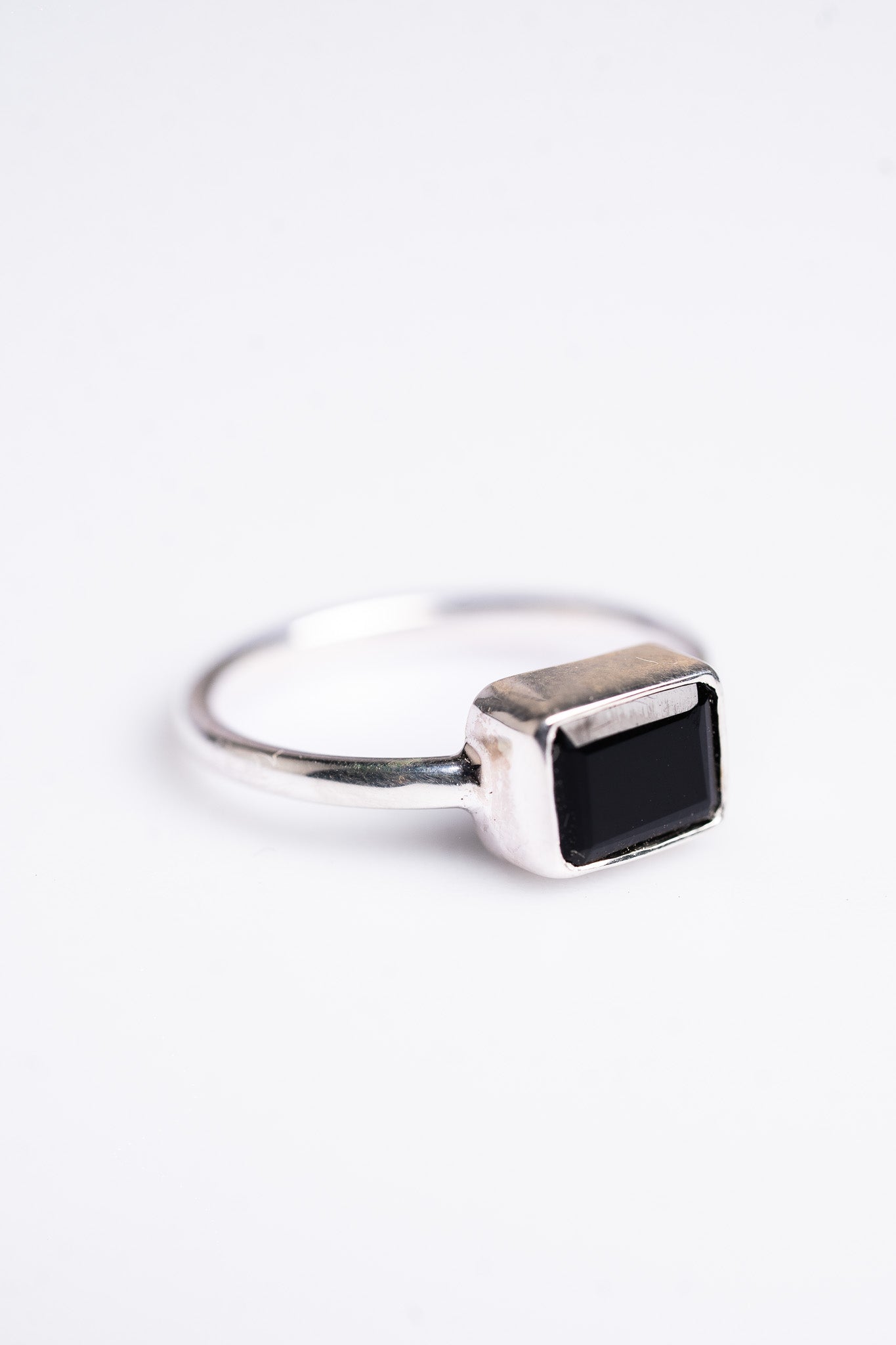 Horizontal Heirloom Onyx