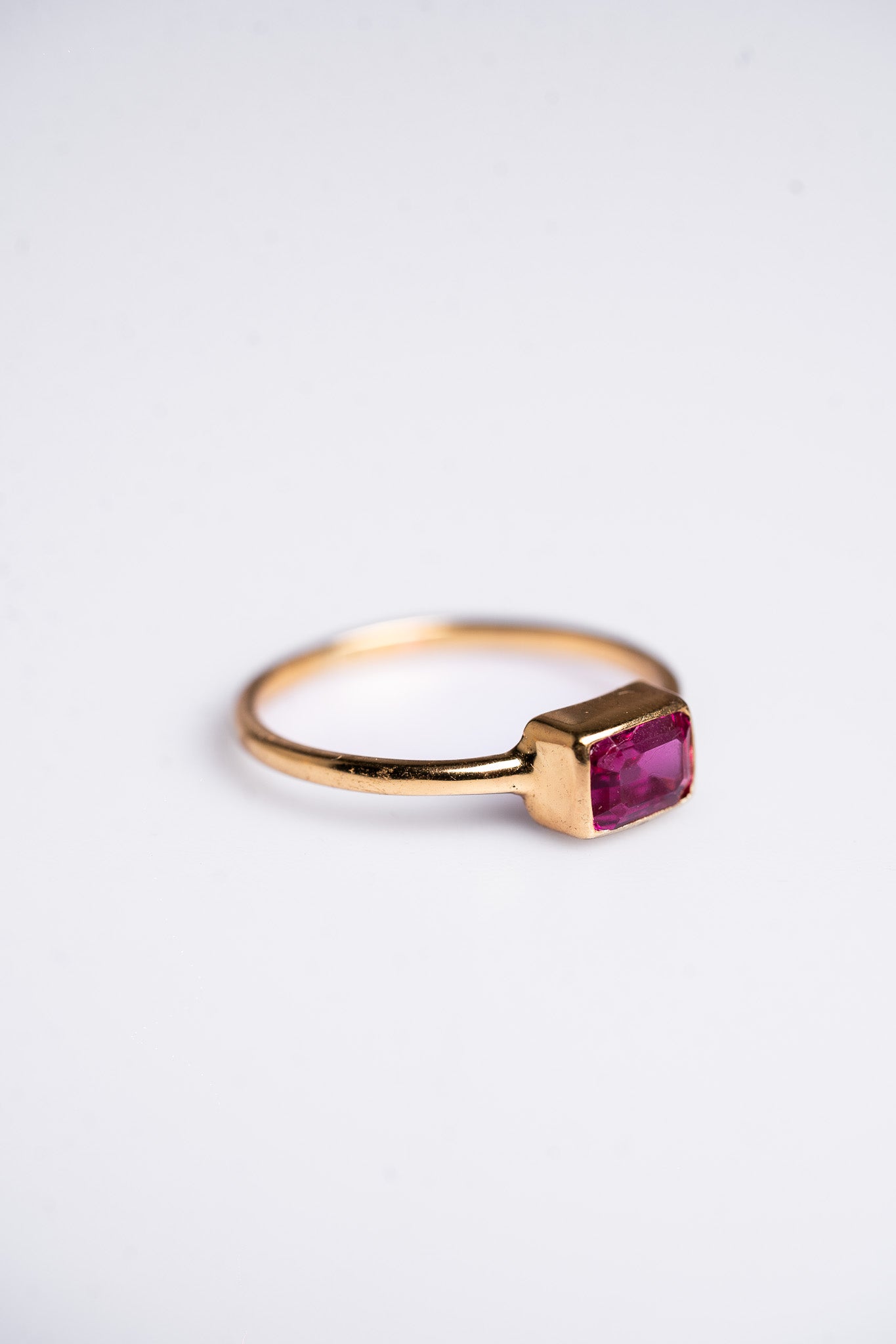 Horizontal Heirloom Ruby