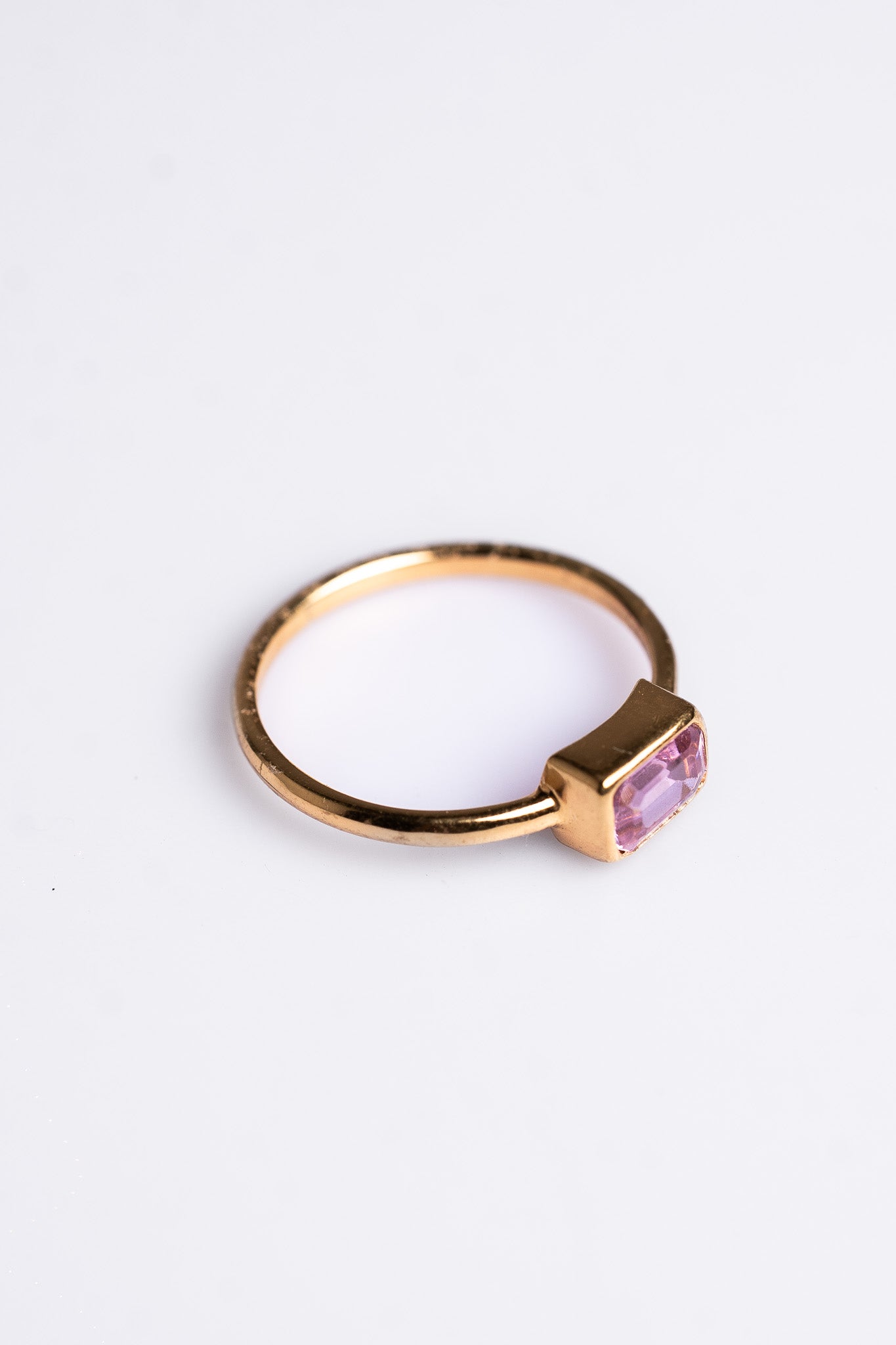 Horizontal Heirloom Pink Sapphire