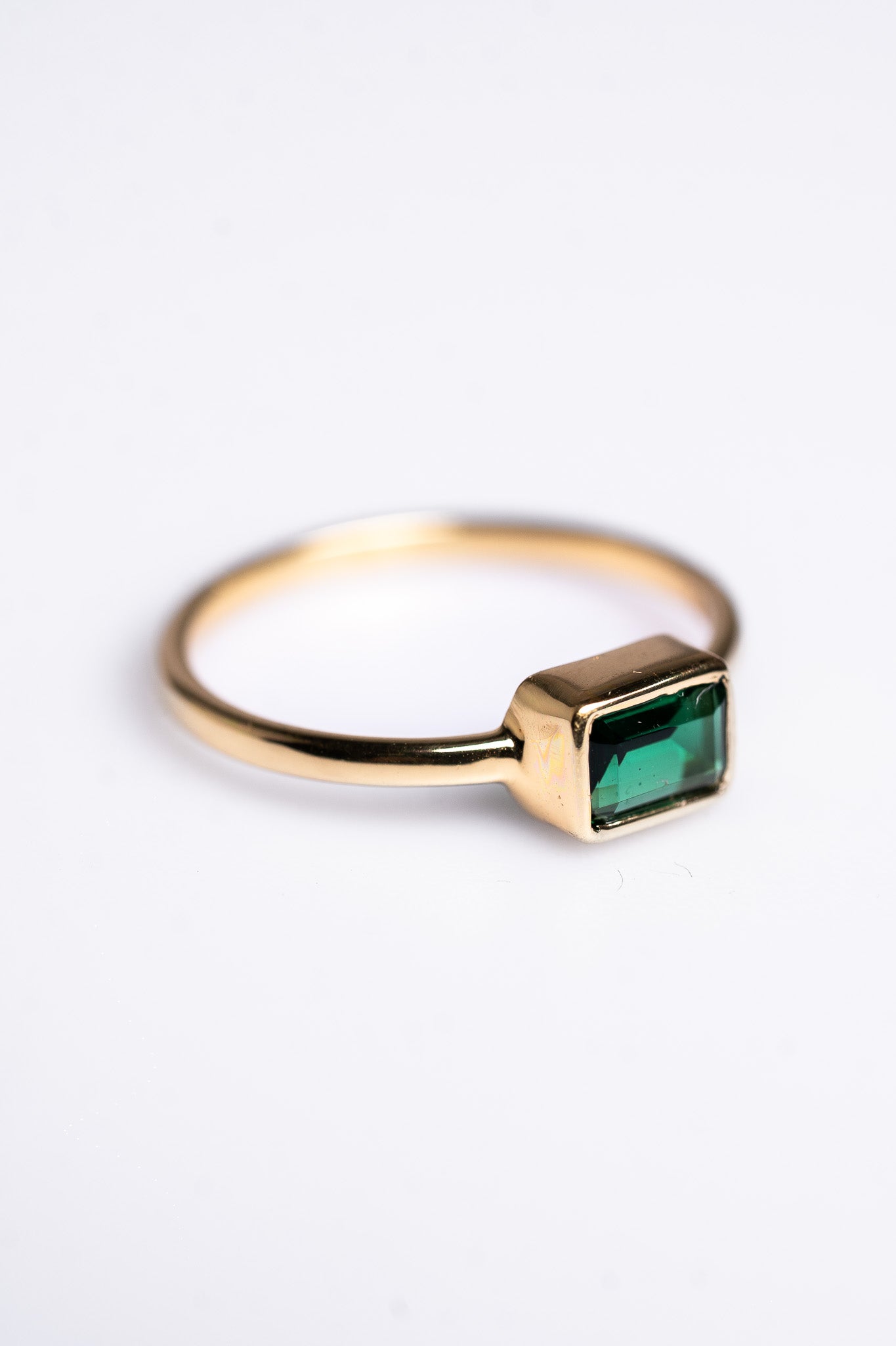 Horizontal Heirloom Emerald