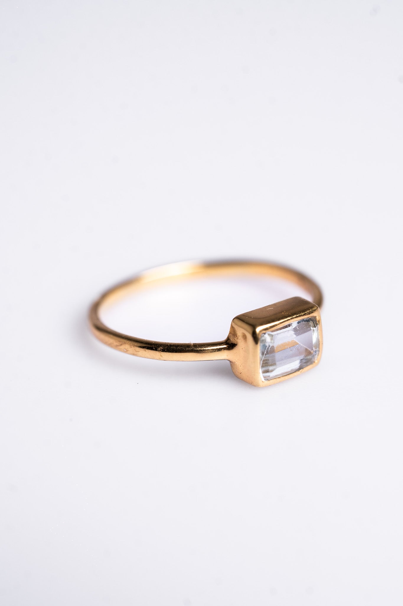 Horizontal Heirloom Blue Topaz