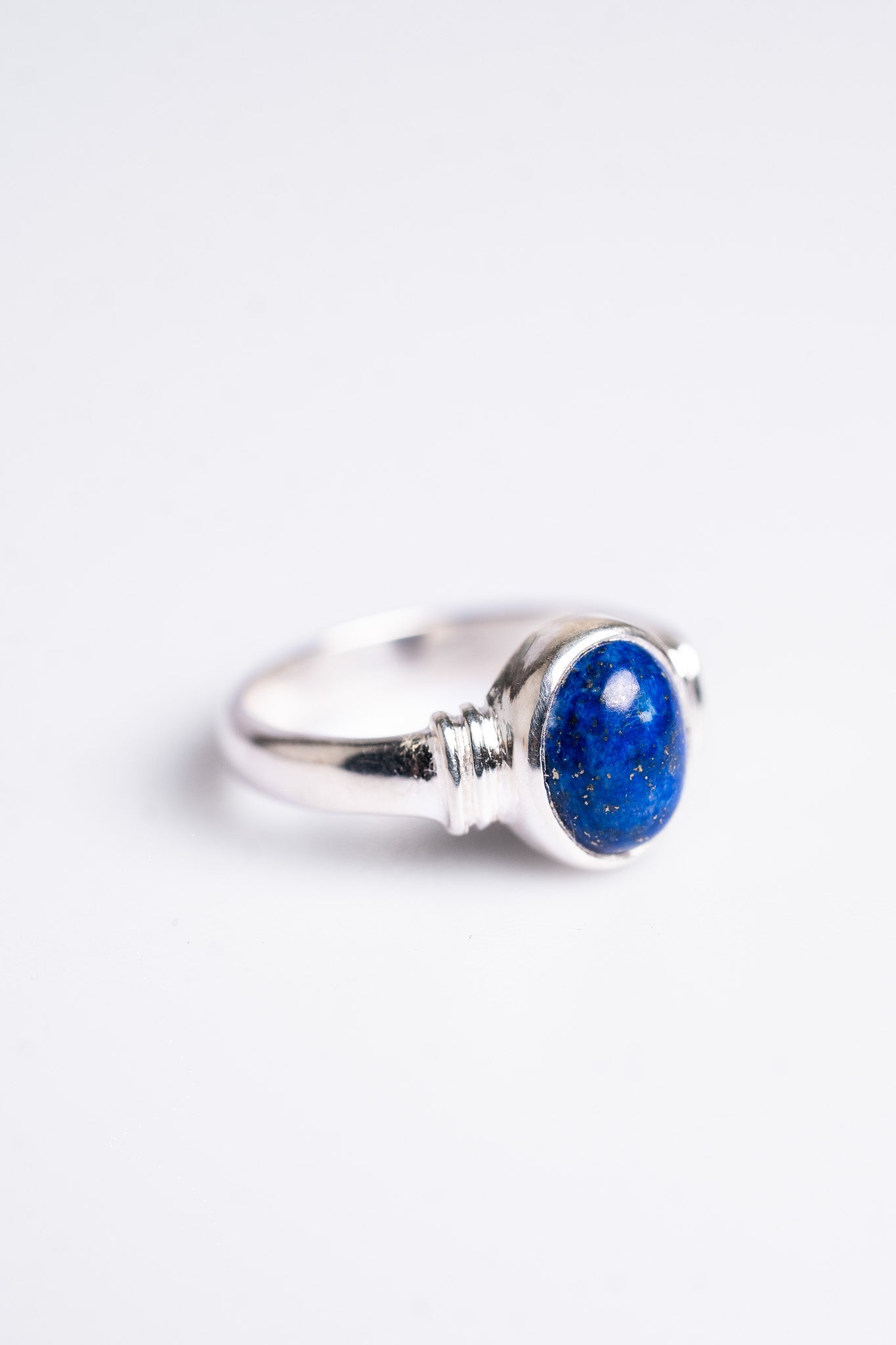 Oval Throne Lapis Lazuli