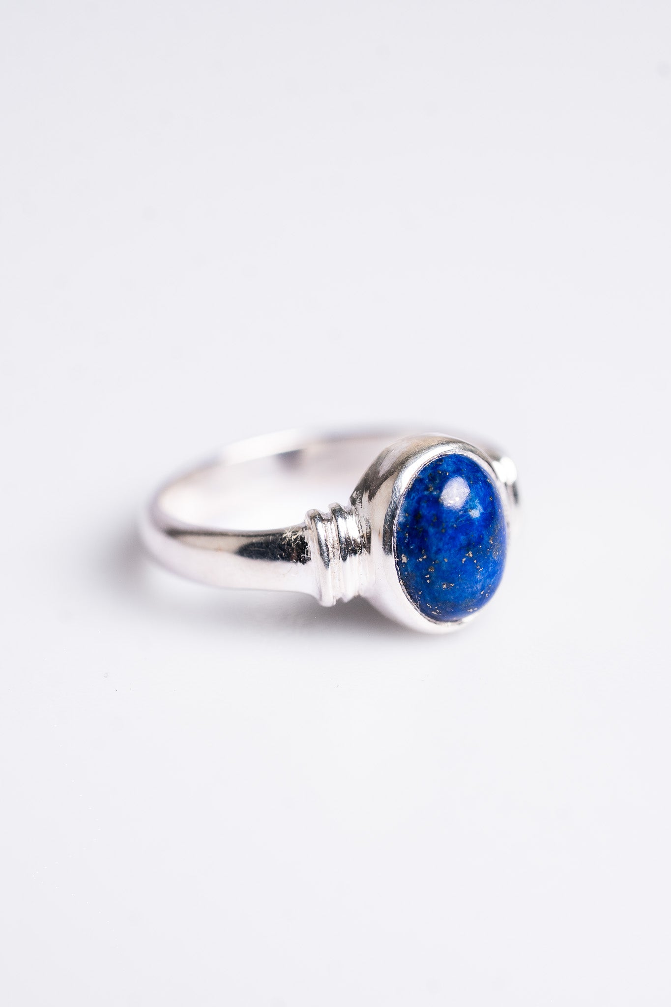 Oval Throne Lapis Lazuli