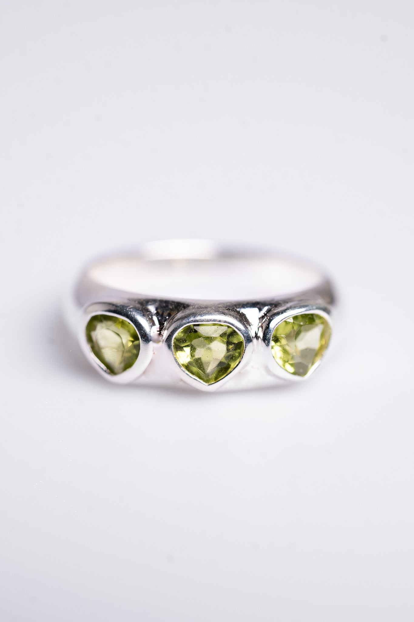 Crown Pear Peridot