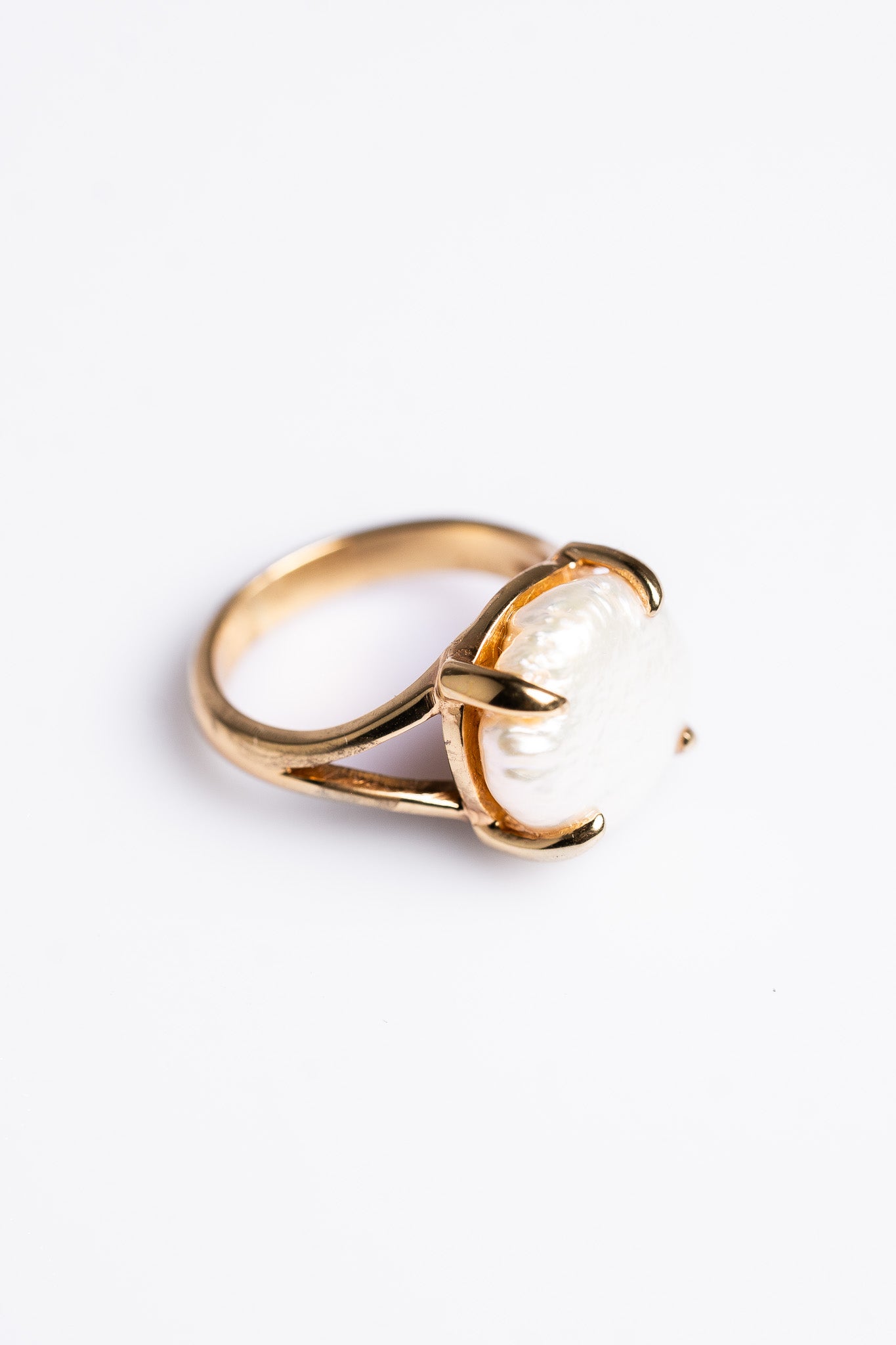 Mermaid Claw Pearl