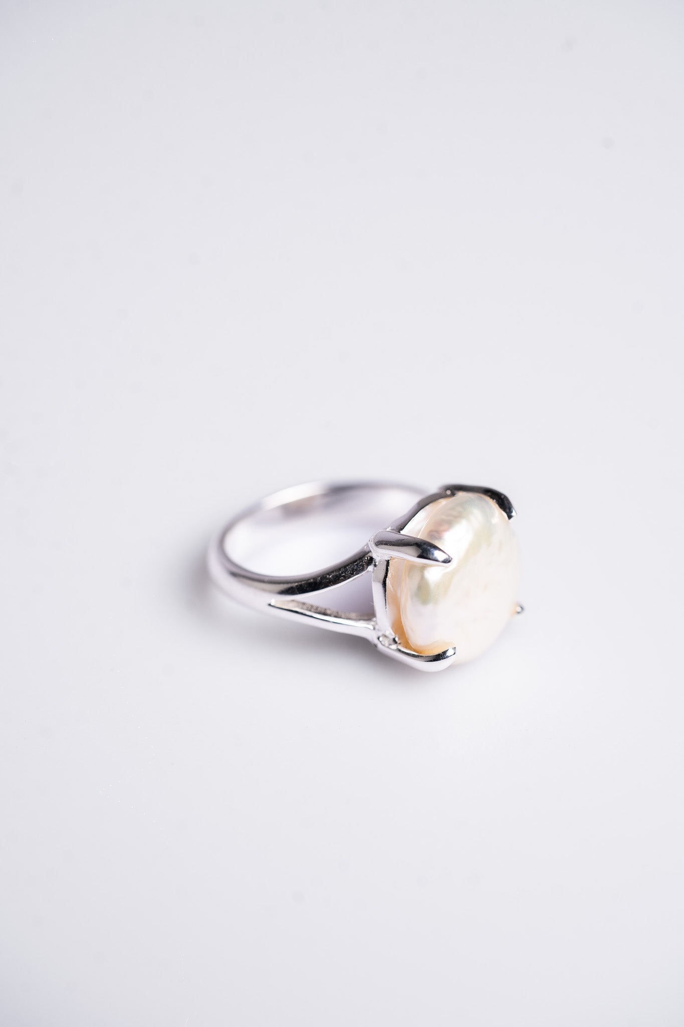 Mermaid Claw Pearl
